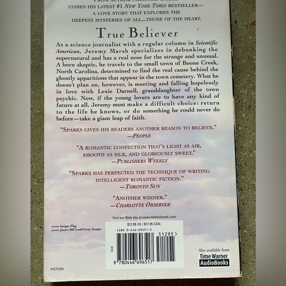 Bundle of 3 Nicholas Sparks #1 New York Times Best Selling Fiction Books - Picture 5 of 10